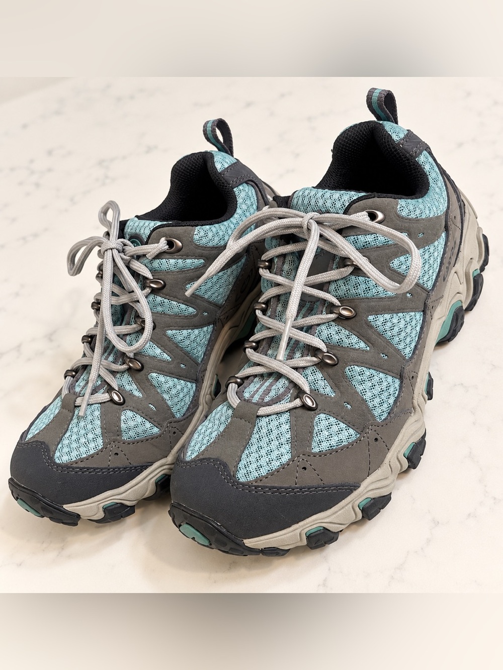 Oboz Women’s Size 8 Hiking Trail Shoes Gray Blue Outdoor Sneakers